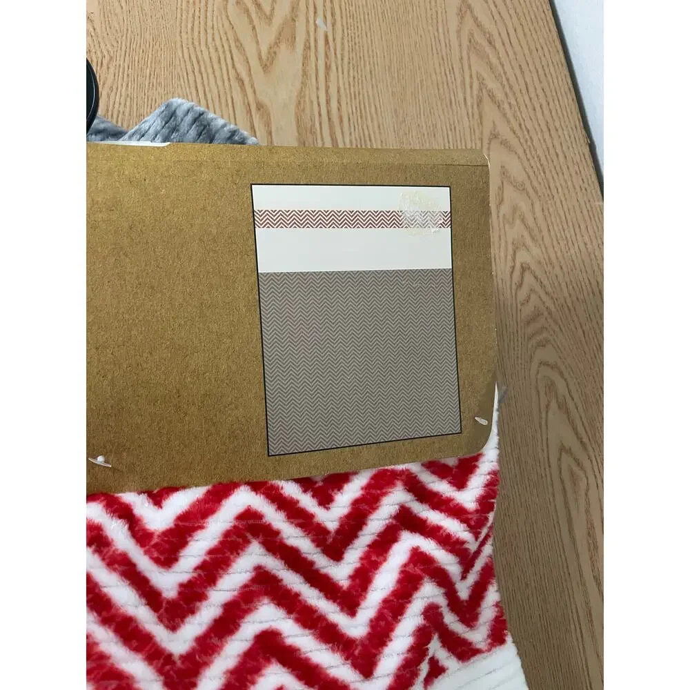 New Ribbed Flannel Fleece Throw Red White and Gray size 48”x60” Super Soft
